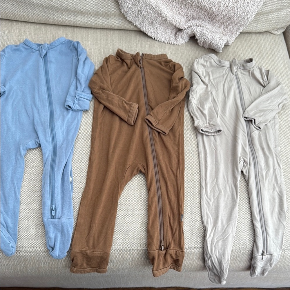 3 Kyte Baby Onesies